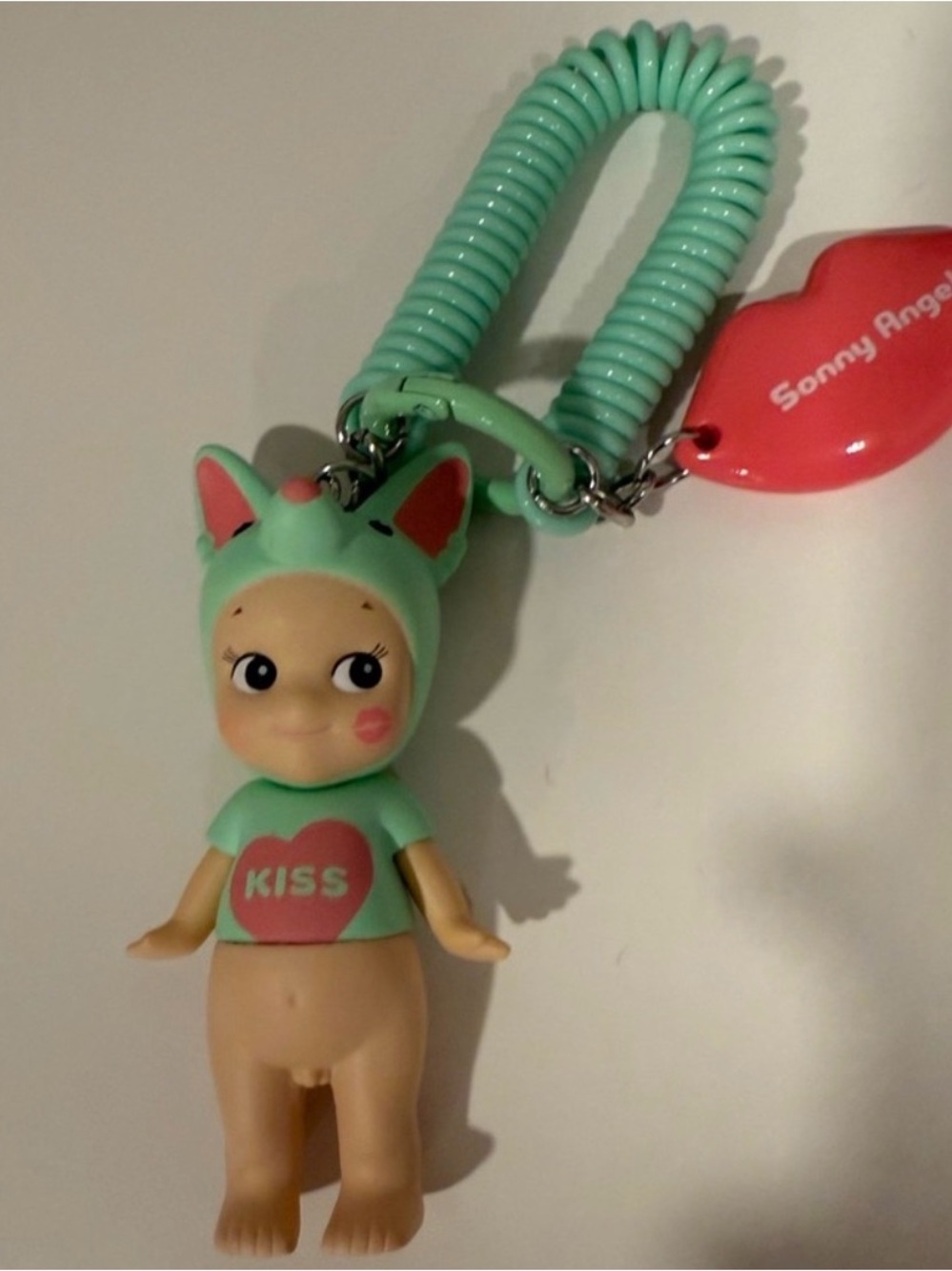 Sonny Angel Kiss Kiss Keychain
Series- Fennec authentic Sonny angel